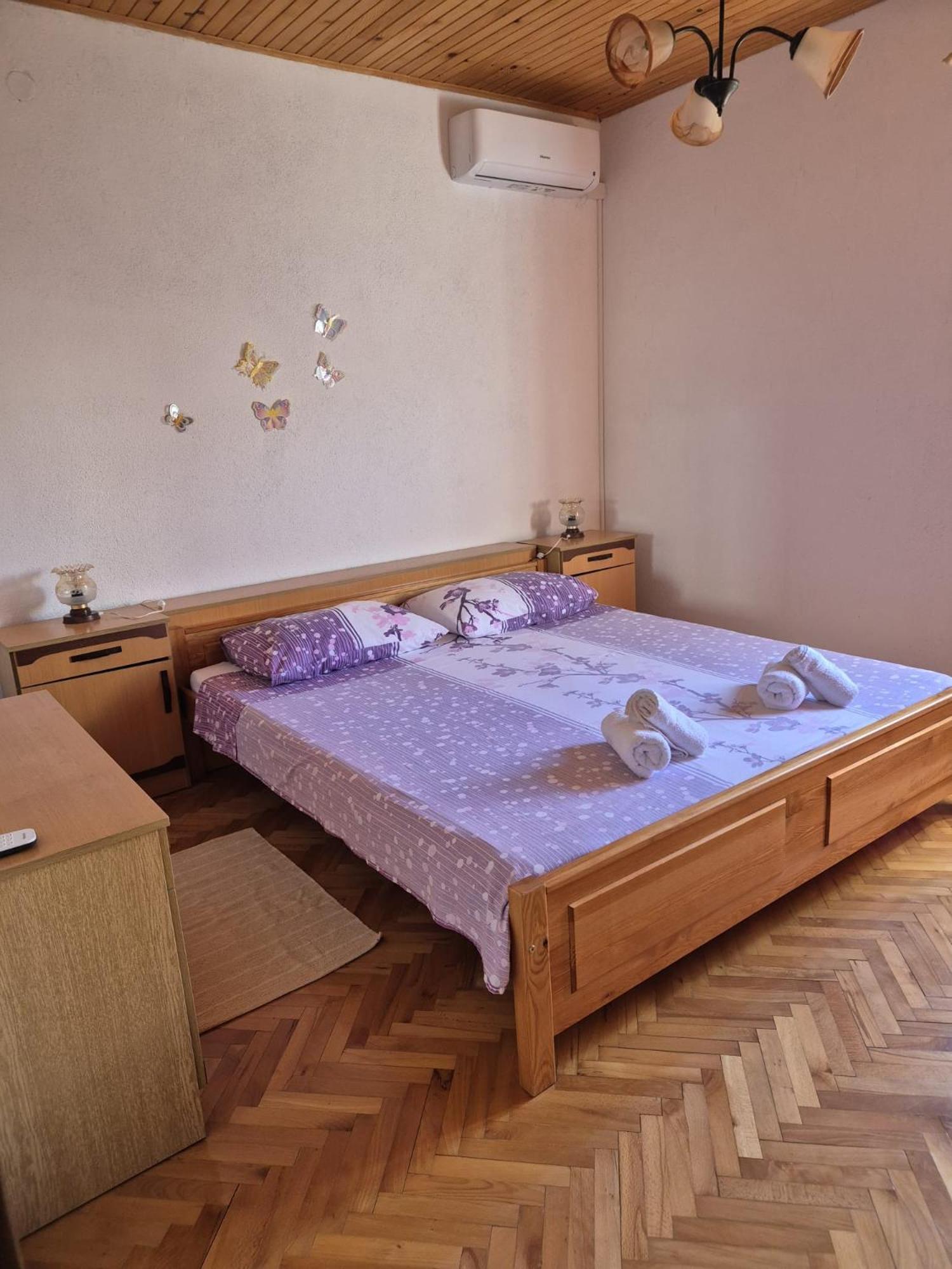 Apartmani Ino Škrip Kültér fotó
