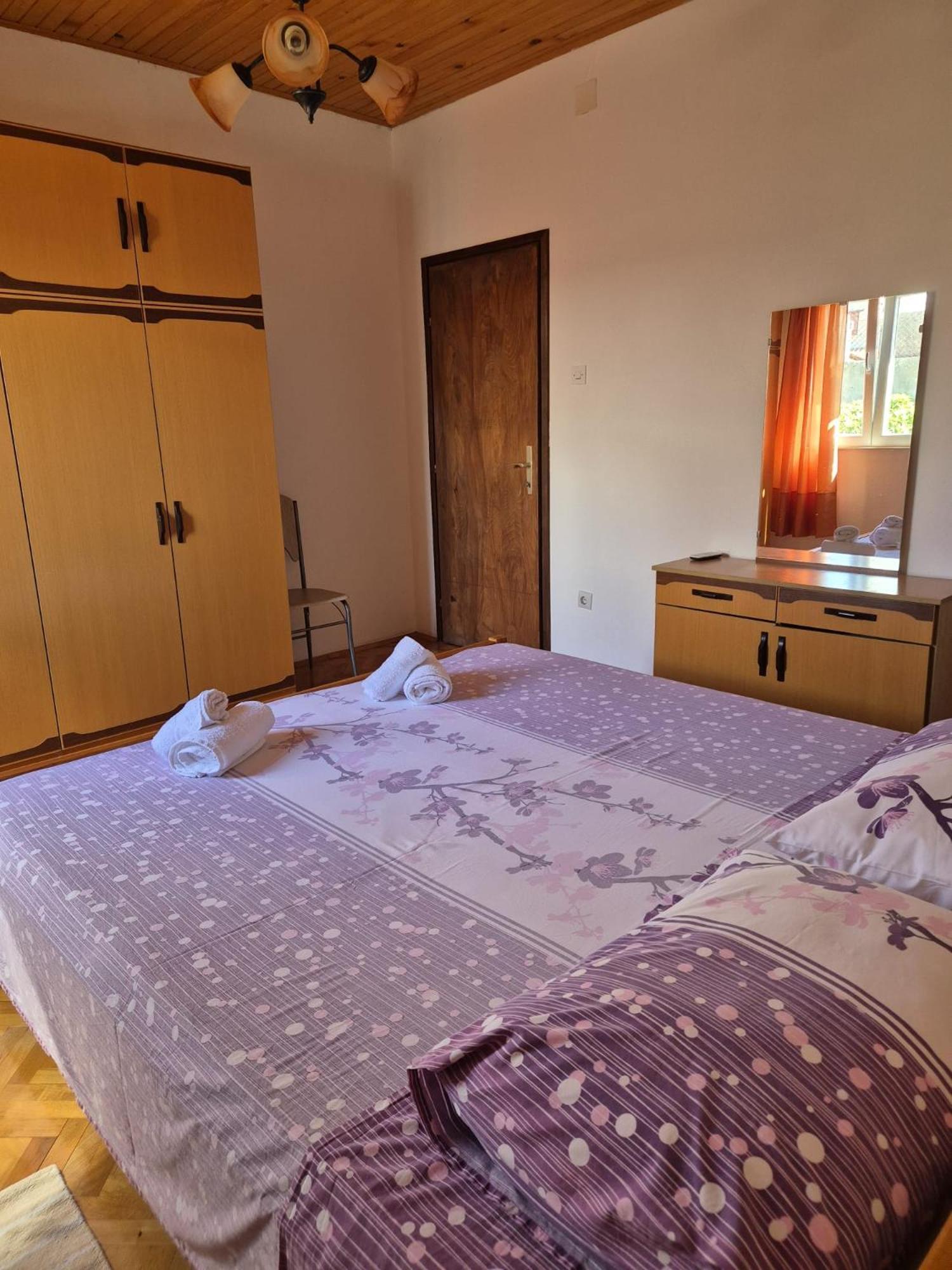 Apartmani Ino Škrip Kültér fotó